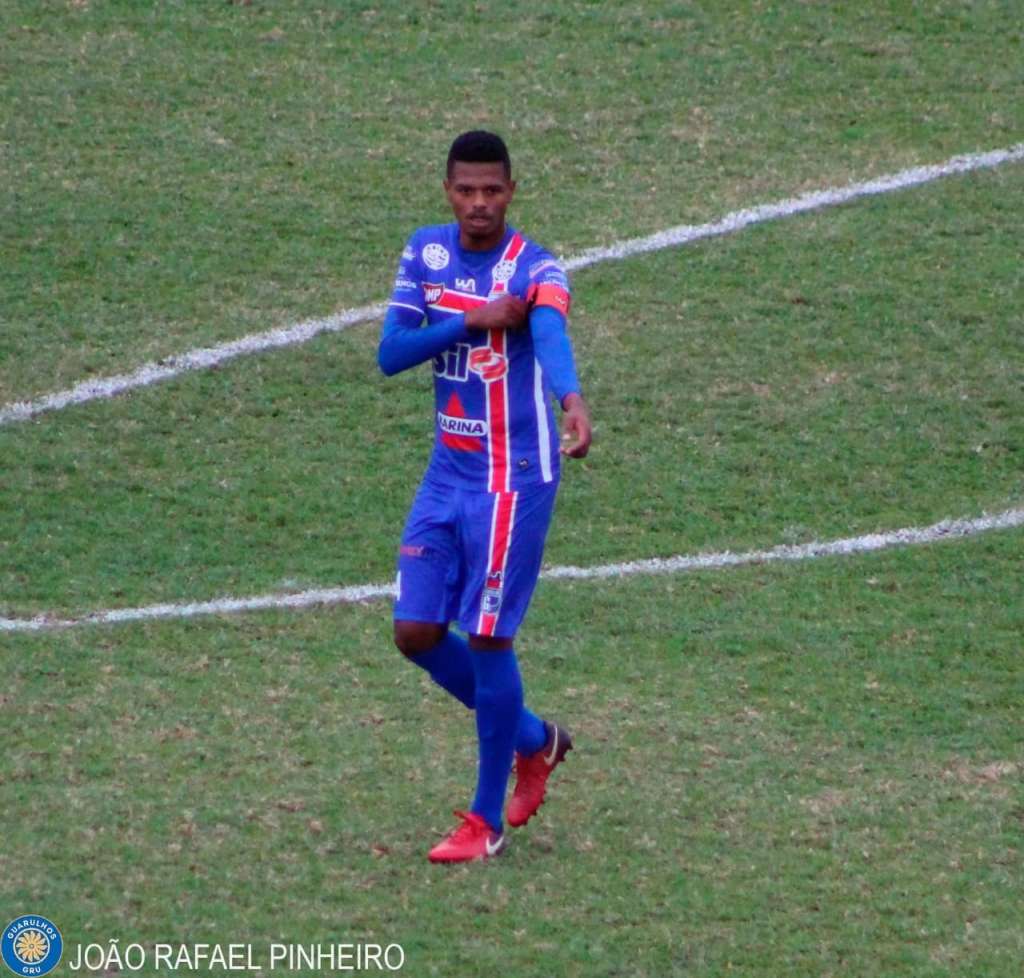 Marcelo destaca titularidade, vitória sobre o Paulista e a primeira vez como capitão (Foto: João Rafael Pinheiro)