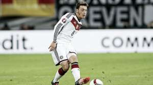 Copa do Mundo: Matthäus vê Özil 