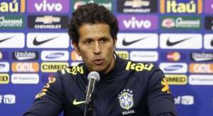 Copa do Mundo: Lasmar diz que Neymar fará fisioterapia e garante atacante no treino quarta