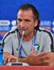 Copa do Mundo: Contra Uruguai, Pizzi pede que Arábia Saudita 'mude a imagem' da estreia
