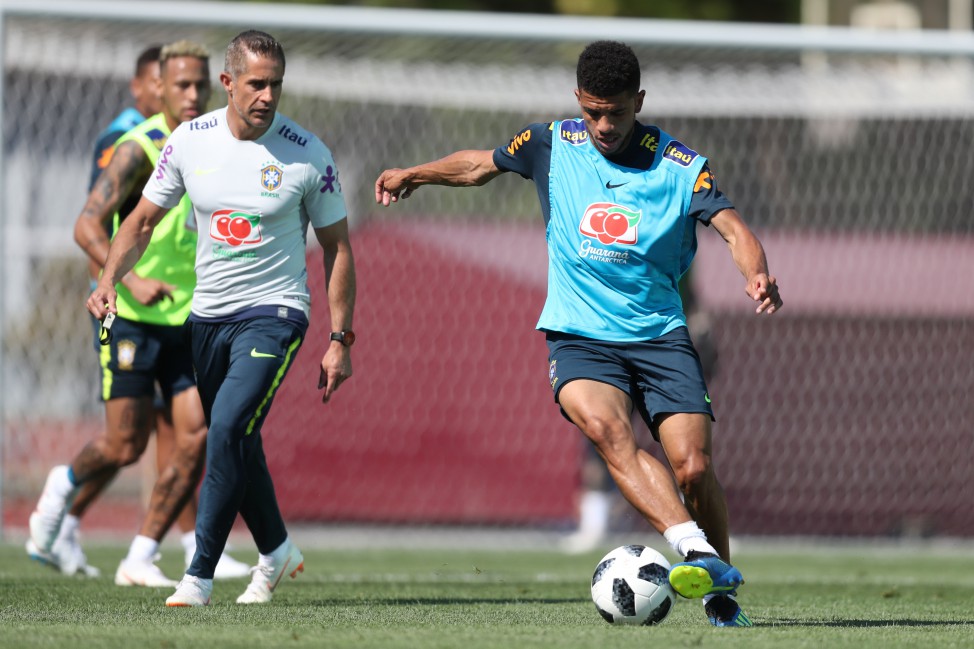 Treino do Brasil teve marcação da Costa Rica e correção de erros como foco