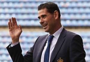 Hierro elogia Espanha e diz que já esperava retranca do Irã