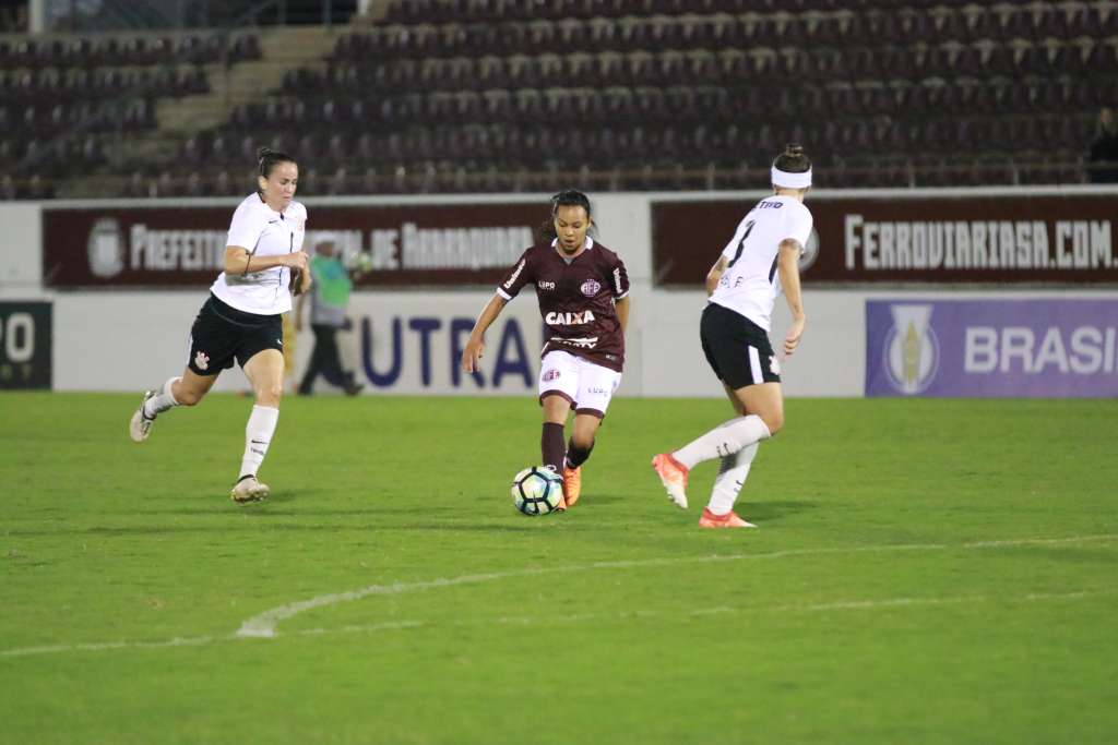 Nessa quarta-feira, o Corinthians visitou e venceu a Ferroviária por 5 a 3 (Foto: Jonatan Dutra)
