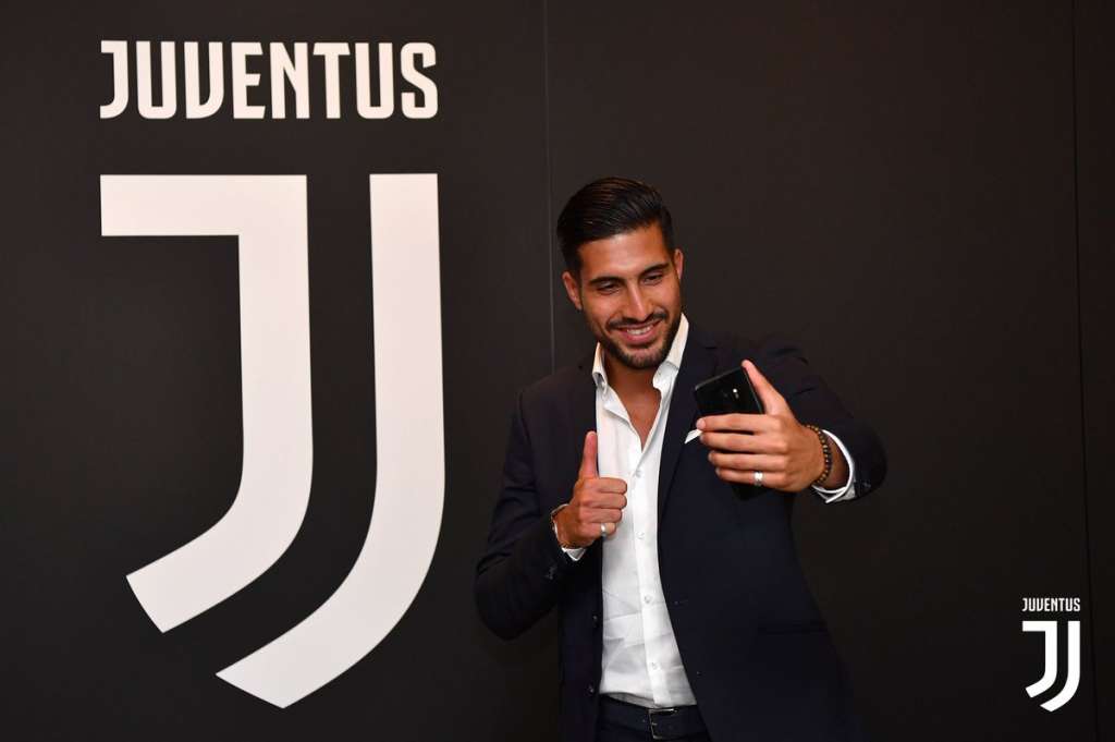 Aprovado em exames, Emre Can assina contrato de quatro anos com a Juventus