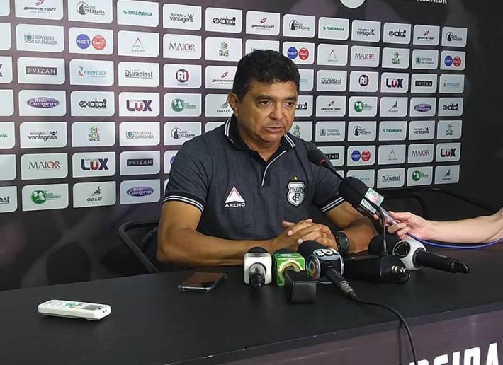 Série D: Com três desfalques, técnico Flávio Araújo confia no elenco do Treze