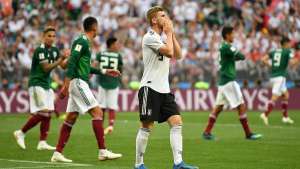 Sina de eliminações de atuais campeões em Copas atormenta alemães antes de duelo
