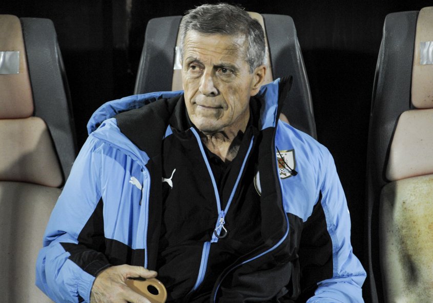 Tabárez minimiza pouco brilho do Uruguai: ‘Na Copa América de 2011 foi assim’