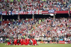 Técnico do Panamá exalta ex-gremista por gol e diz: 'Me senti muito comovido'