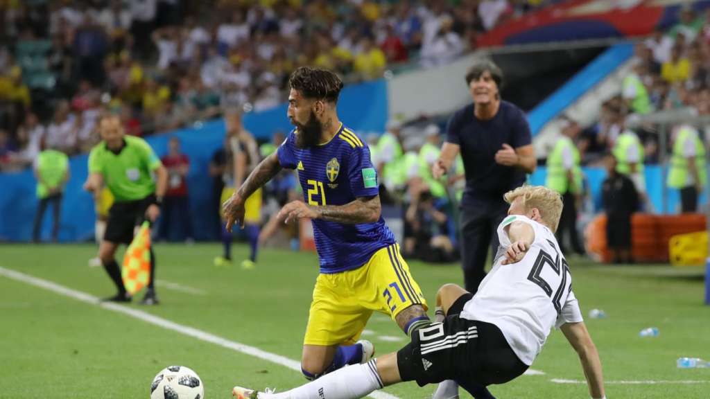 Meia da Suécia, Durmaz reage a críticas nas redes sociais: 'Dane-se o racismo' 2 0002050322765 img