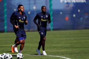 Atacante do Panamá sofre lesão e se torna desfalque em despedida da Copa