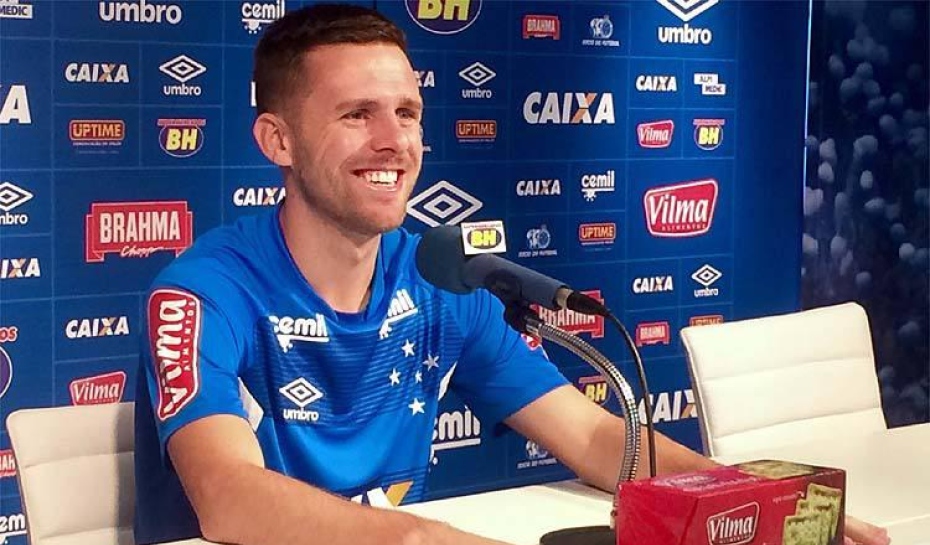 Com dinheiro da venda de João Pedro, Bahia procura lateral-direito do Cruzeiro