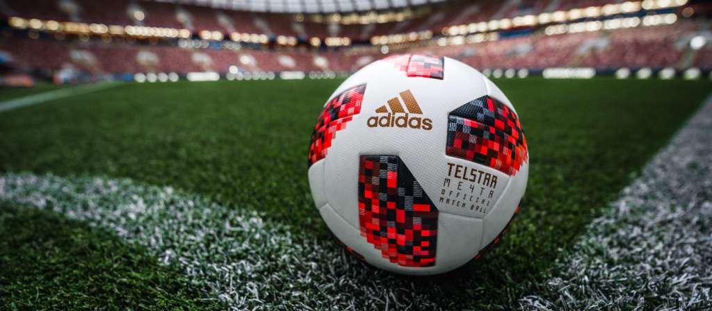 Copa do Mundo: Fifa divulga bola com detalhes em vermelho que será usada nas oitavas Copa do Mundo: Fifa divulga bola com detalhes em vermelho que será usada nas oitavas