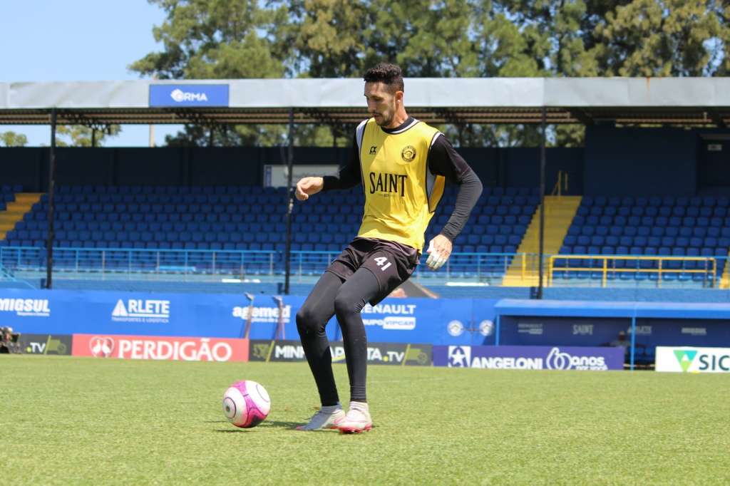 Série B: Criciúma anuncia contratação de Junior Belliato, goleiro que disputou Série D pelo Tubarão