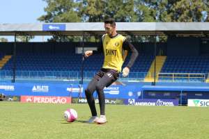 Série B: Criciúma anuncia contratação de goleiro que disputou Série D pelo Tubarão