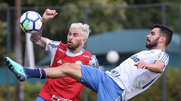 Palmeiras tem reforço da equipe sub-20 em primeiro treino após reapresentação