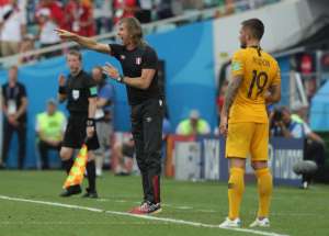 Gareca volta a desconversar sobre futuro e diz que o Peru podia ir mais longe