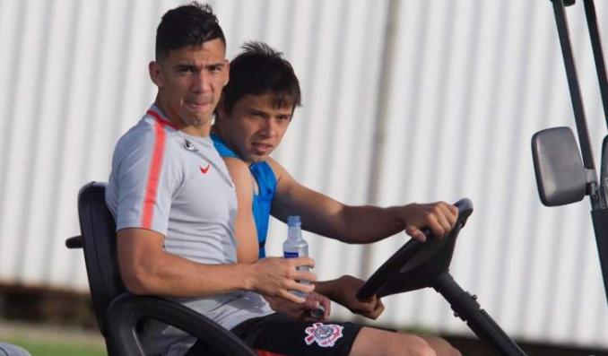 Paraguaios Balbuena e Romero podem deixar Corinthians e gerar desmanche em elenco campeão brasileiro