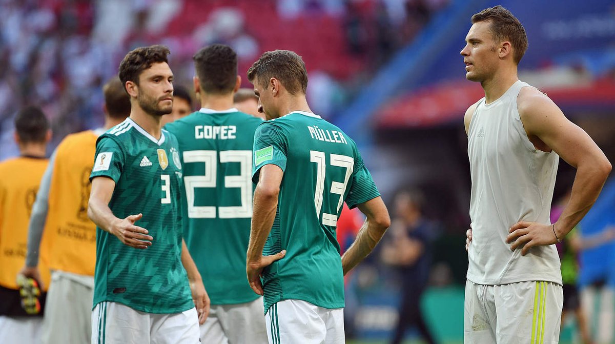 Em chegada à Alemanha, Neuer diz que seleção está ‘furiosa’ e exime Löw de culpa