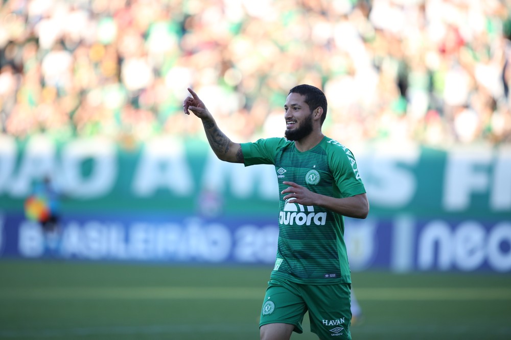 Após Keno e Ribamar, time do Egito contrata Arthur, da Chapecoense