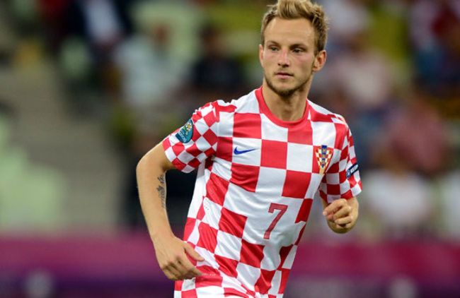 Rakitic sai em defesa de Neymar: ‘É um dos meus jogadores favoritos’