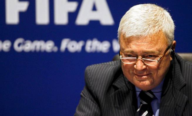 Ricardo Teixeira ‘desviou’ dinheiro da CBF em esquema com Valcke e Sandro Rosell