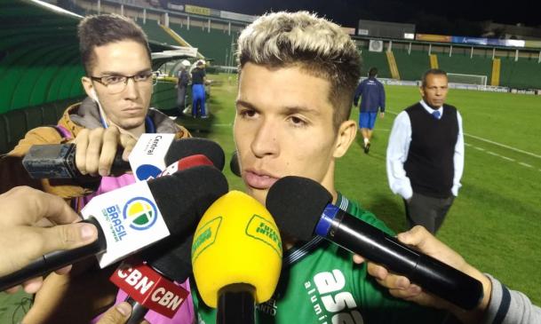 Despedida de Bruno Nazário, de malas prontas para o Atlético-PR