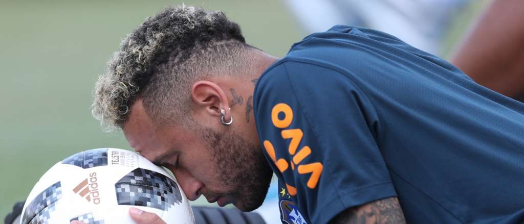 Jogo do Brasil contra o México terá mais um duelo entre Neymar e o goleiro Ochoa 2 0002050324058 img