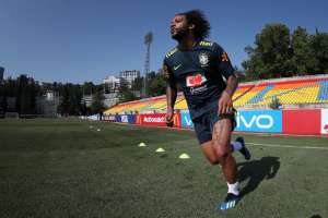 Marcelo volta a treinar, mas ainda não tem presença confirmada contra o México