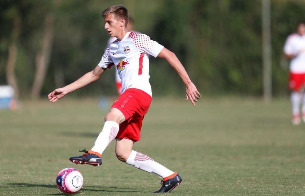 Red Bull Brasil foi derrotado pelo Capivariano por 1 a 0, mas avança no Paulista Sub-20