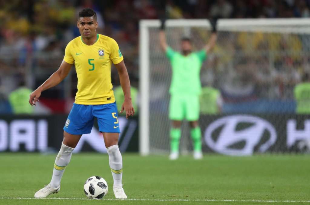 Casemiro foi só elogios para Neymar