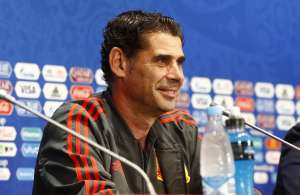 Após dificuldades em fase de grupos, Hierro exalta confiança da Espanha