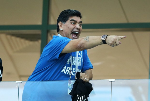Maradona isenta Messi por eliminação da Argentina: ‘Somos um timinho sem ele’
