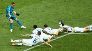 Goleiro diz que estratégia russa era segurar empate e levar duelo para pênaltis