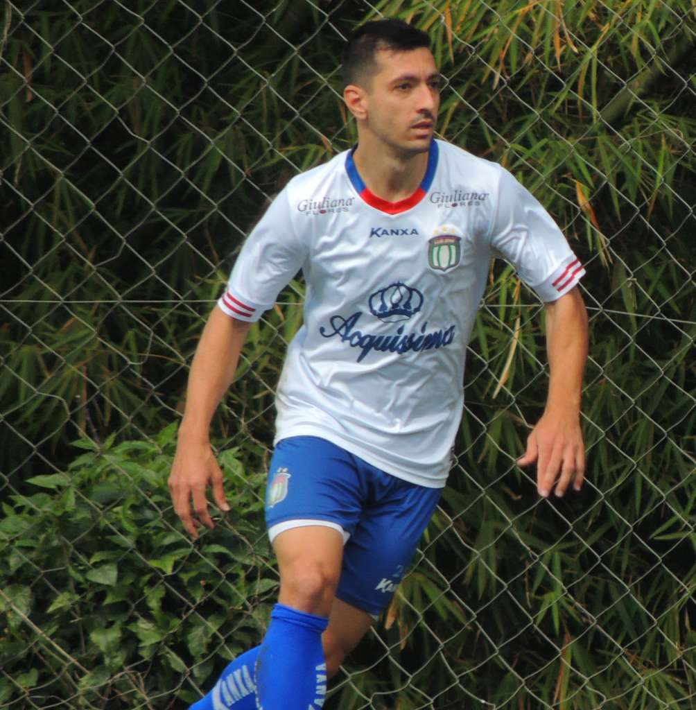  Após período emprestado, Lucas Pavone retorna ao São Caetano para Copa Paulista