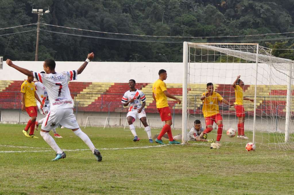 Primavera vence Jabaquara, fora de casa, e comemora classificação (Foto: Manoel Messias)