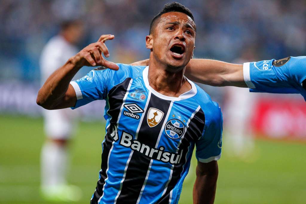 Seria esse o Cícero tanto falado por Galvão Bueno? - Lucas Uebel/Grêmio