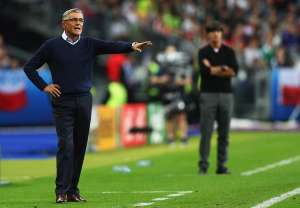 Polônia demite treinador após cair na primeira fase da Copa do Mundo