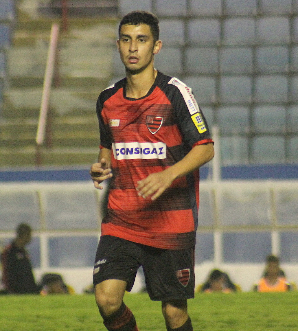 Série B: Ex-Flu, atacante fala da responssabilidade de substituir Mazinho no Oeste