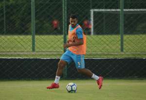 Série B: Guarani acerta empréstimo de volante do Sport até o final do ano