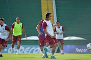 Série B: Guarani pode perder volante Ricardinho para Sport