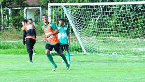 Série D: Volante do Manaus alfineta Imperatriz: 
