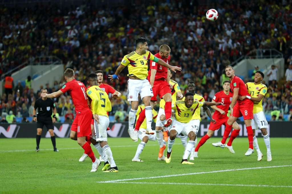 Falcao García critica atuação de árbitro após queda da Colômbia: 'Vergonha'