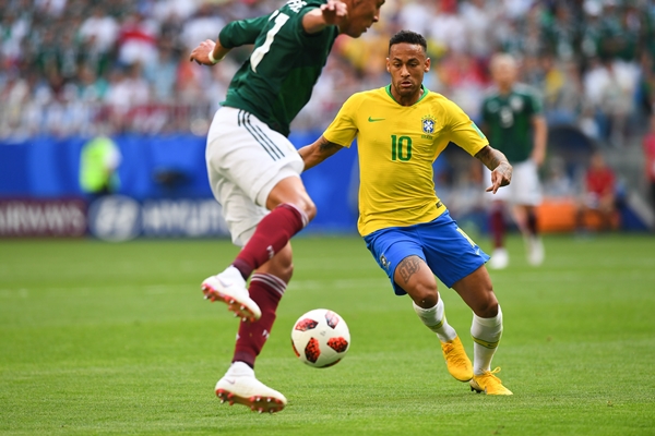Para Ronaldo Fenômeno, críticas a Neymar são ‘conversa fiada de boteco’