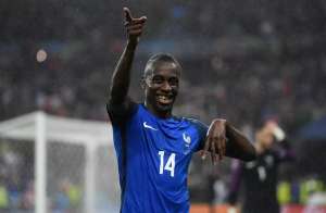 Matuidi lamenta suspensão e promete ajudar França como puder contra o Uruguai