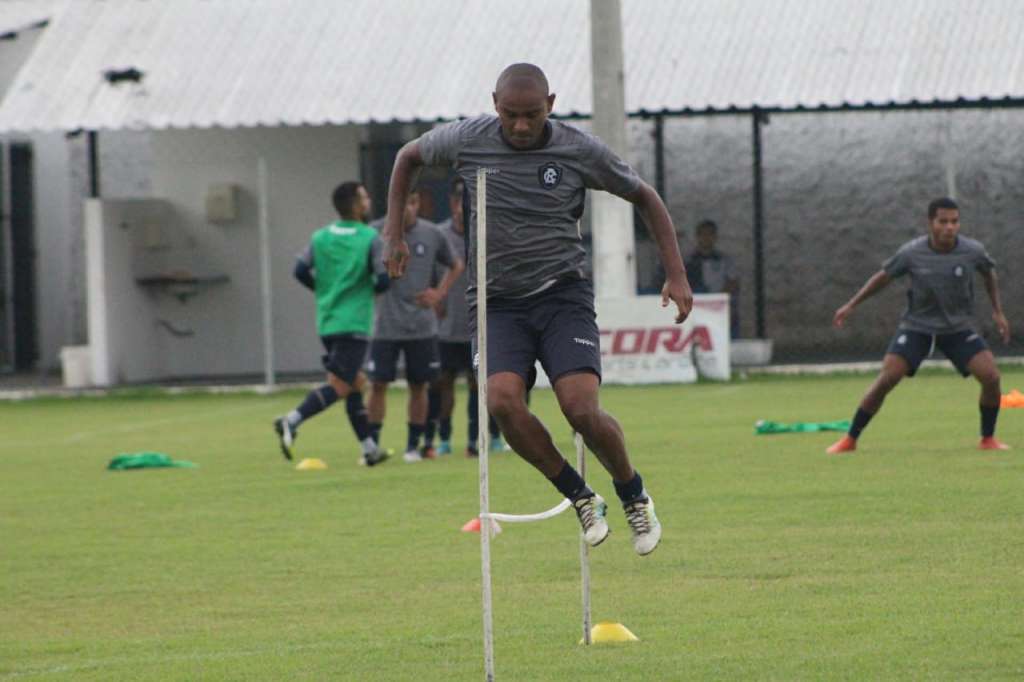 Isac fez dois gols e deu uma assistência nas duas últimas partidas