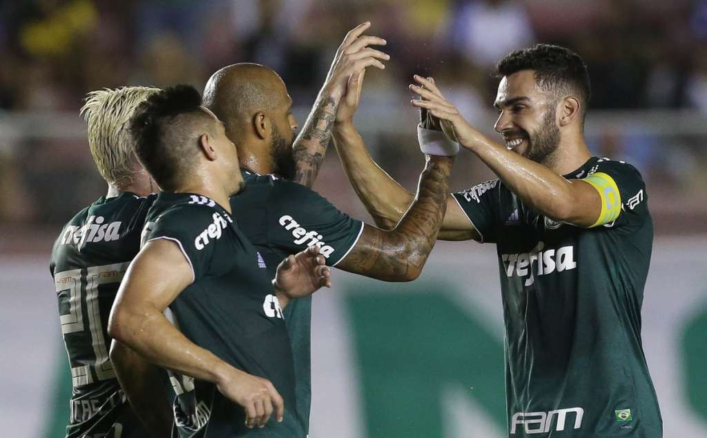 Roger exalta comportamento do Palmeiras em vitória e elogia estreante