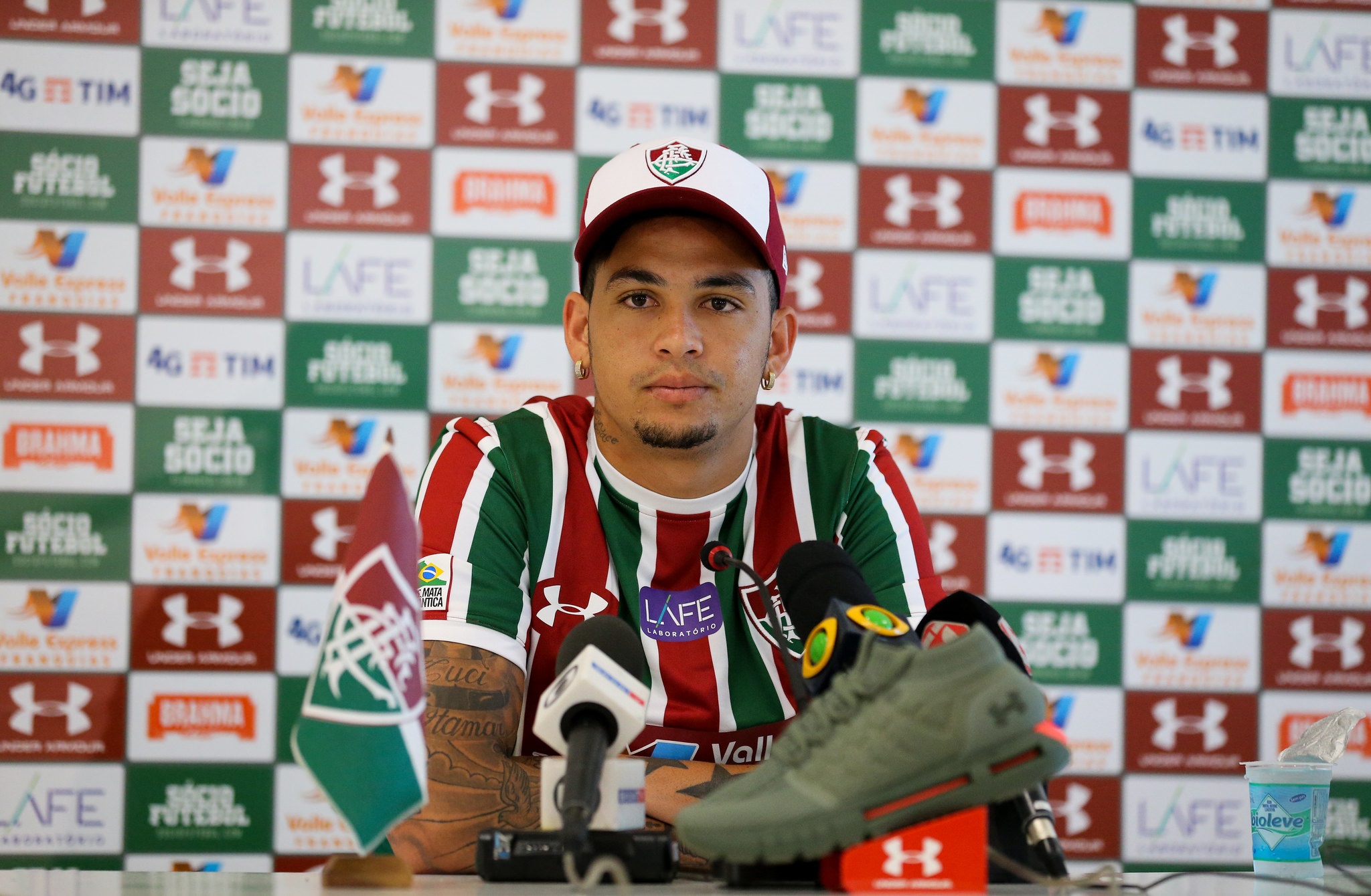 Luciano espera retomar melhor futebol no Fluminense e diz estar bem fisicamente