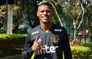 Para Arboleda, disputa para ser titular da defesa do São Paulo está aberta