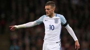 Vardy fica fora de treino da Inglaterra e deve ser desfalque diante da Suécia