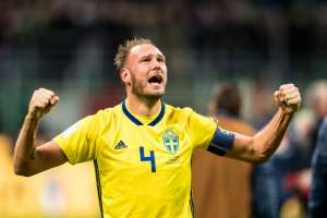 Capitão da Suécia elogia Kane, mas promete 'fazer o possível' para pará-lo